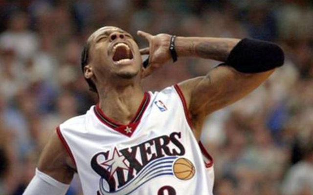 弗格森：回苏格兰比赛像在主场一样，为今晚的表现感到高兴（弗格森：重返苏格兰宛如主场，今晚的发挥让我欣喜）